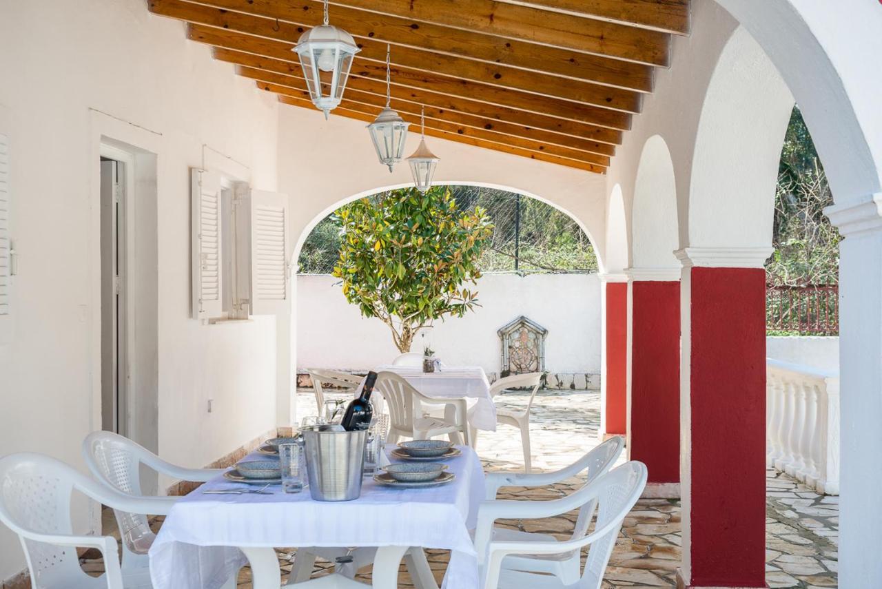 Merlyn Rooms Into The Nature, 100M From The Beach Dafnila Eksteriør bilde