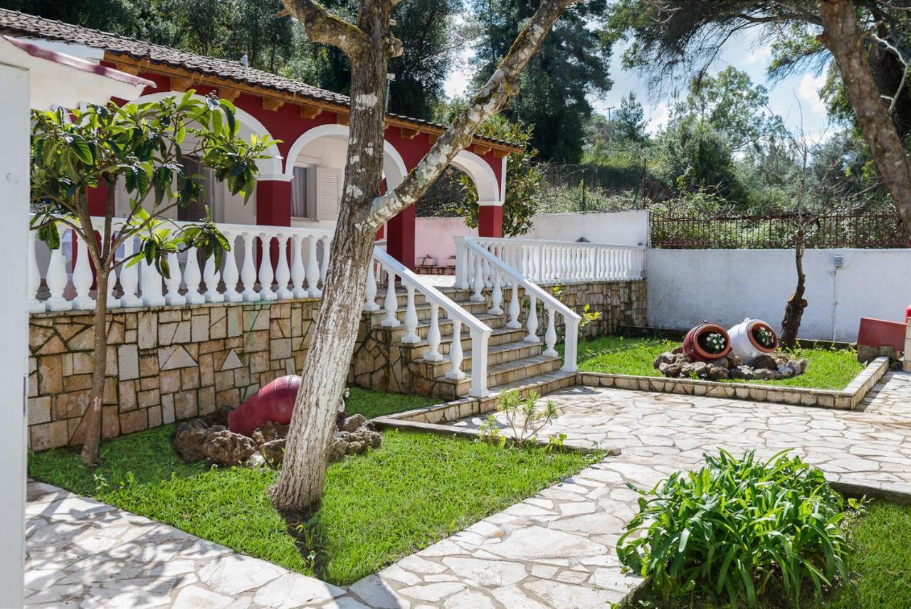 Merlyn Rooms Into The Nature, 100M From The Beach Dafnila Eksteriør bilde