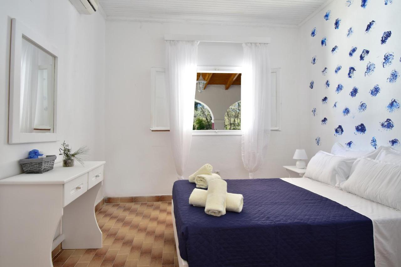 Merlyn Rooms Into The Nature, 100M From The Beach Dafnila Eksteriør bilde